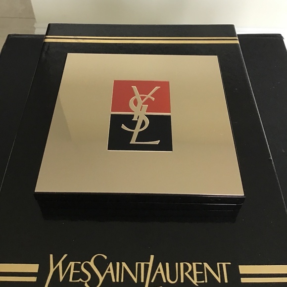YSL Large (5”x5”) vintage gold tone logo empty makeup palette - Picture 1 of 7